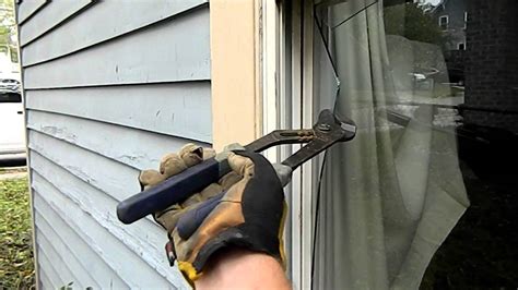 broken window removal machine